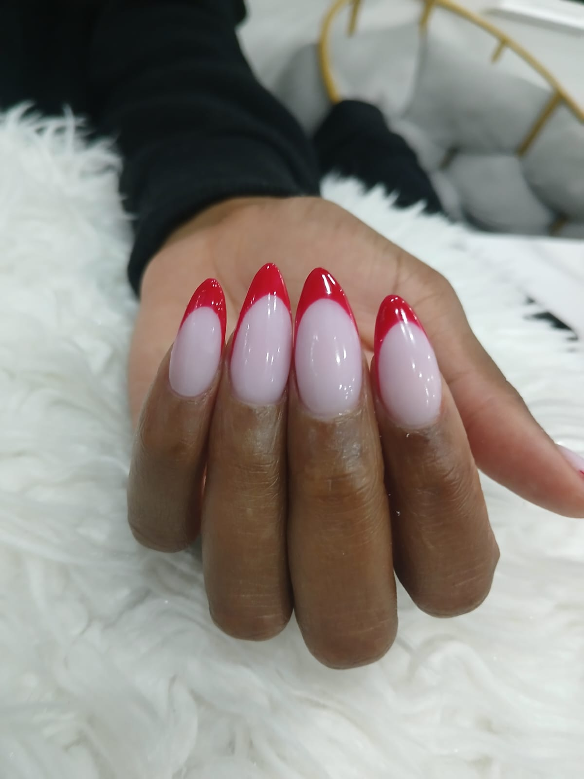 Amari Luxe Touch salon work