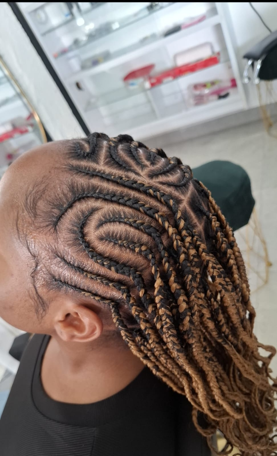Amari Luxe Touch salon work